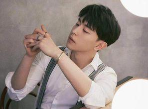 读心吃瓜系统双男主娱乐圈,娱乐圈双男主的甜蜜瓜田之旅